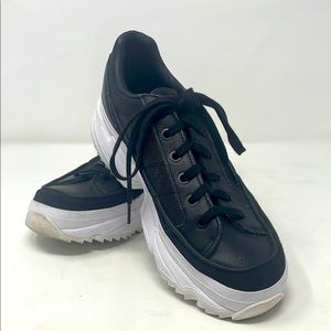 Adidas Torsian Black Leather Lace-Up Chunky Sneakers Size 7.5